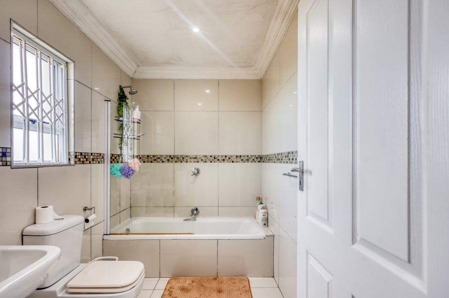 3 Bedroom Property for Sale in Gonubie Eastern Cape